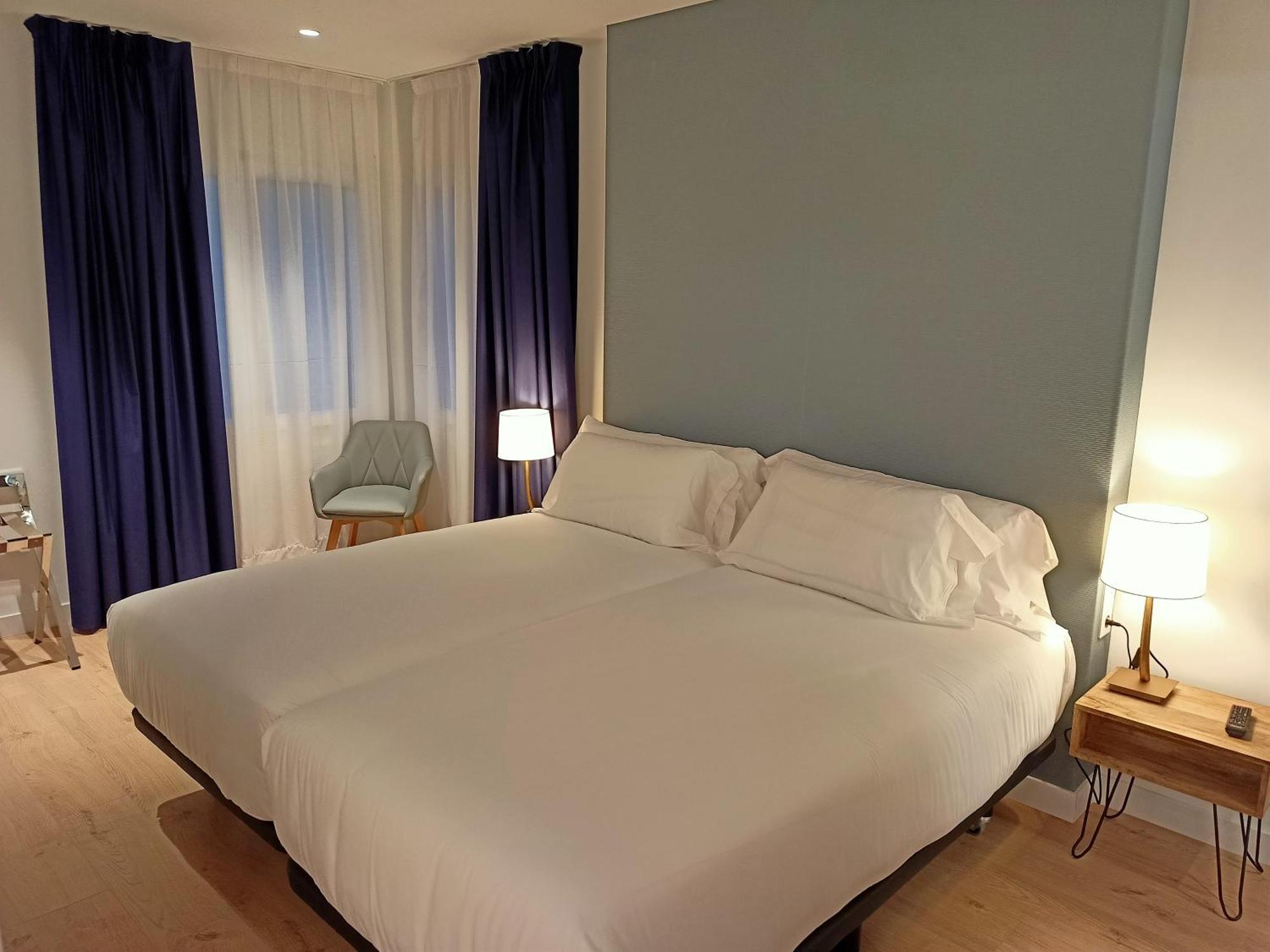 Abba Apartments Playa De Gros San Sebastián Eksteriør billede